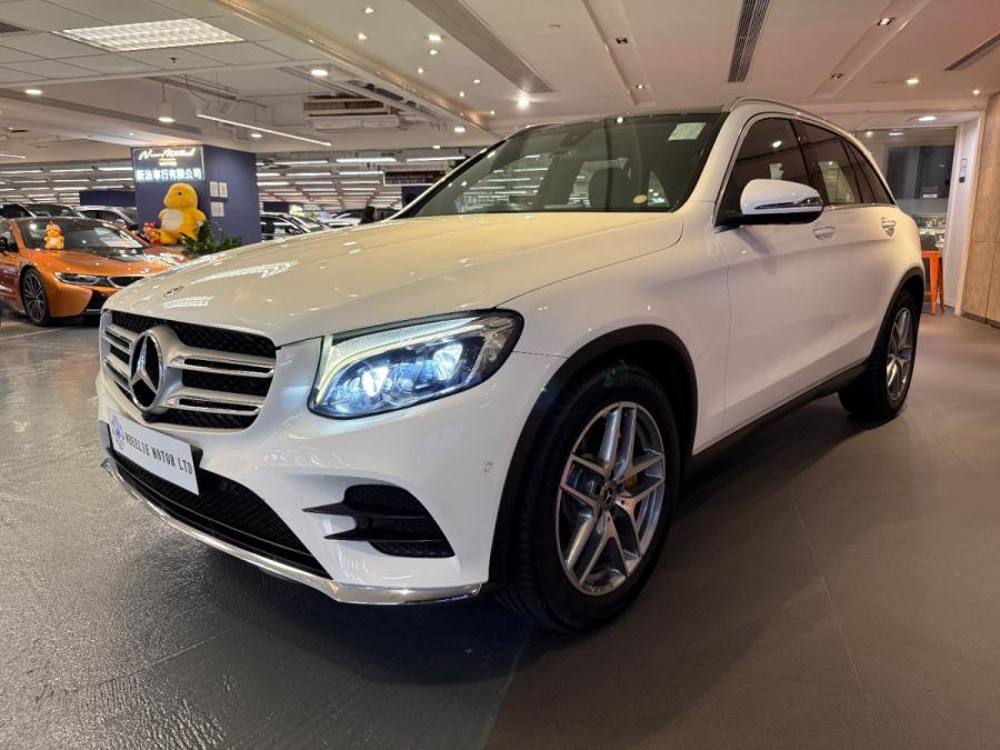 Glc300 AMG 4MATIC - Image 3