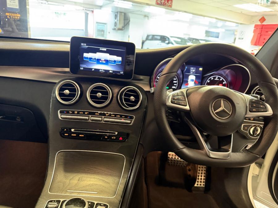 Glc300 AMG 4MATIC - Image 8