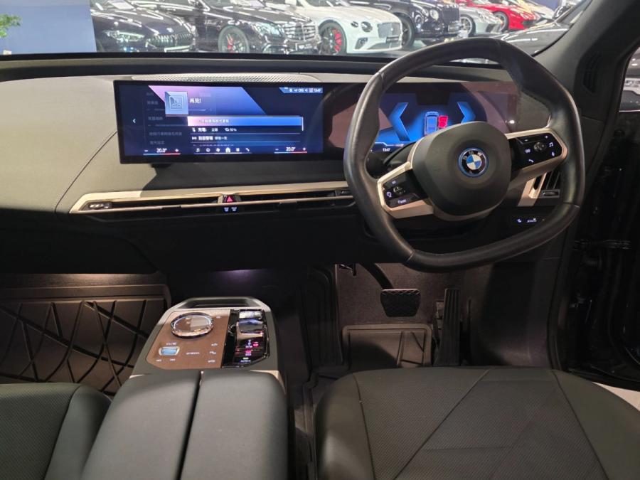IX XDRIVE40 - Image 5