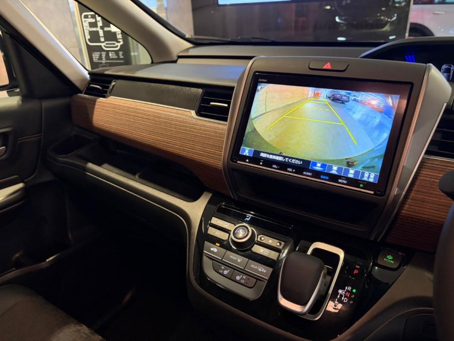 FREED HYBRID CROSSTAR 6座 - Image 4