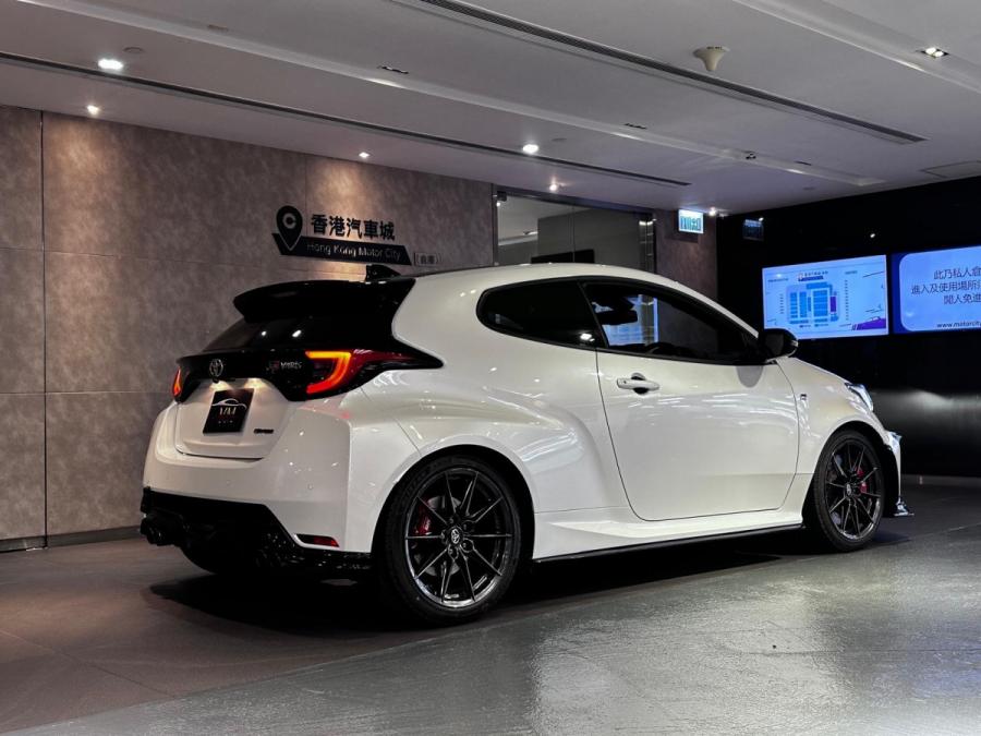 GR YARIS ( GR-FOUR) - Image 2