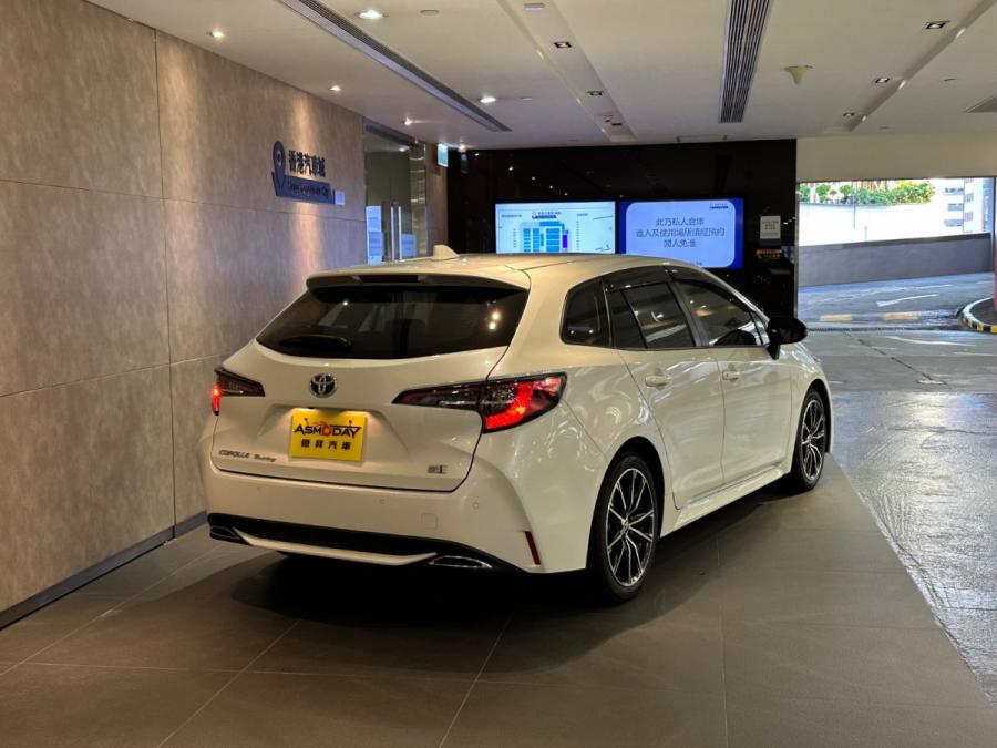 Corolla Touring Hybrid WxB - Image 7