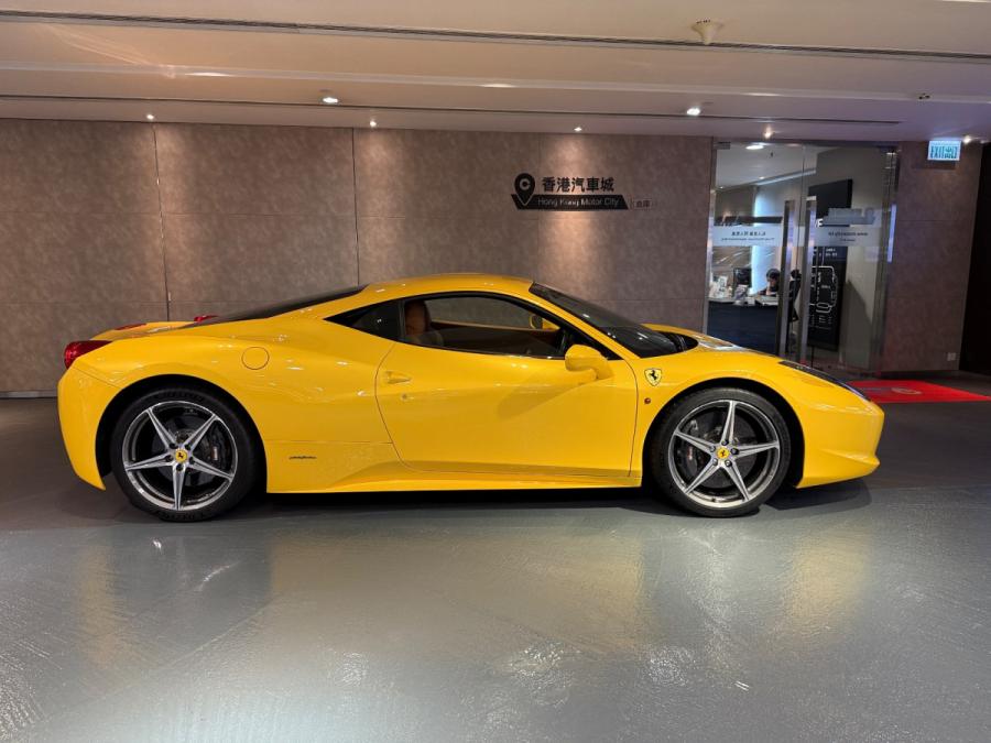 458 Italia - Image 2