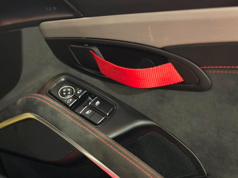 981 GT4 - Image 7