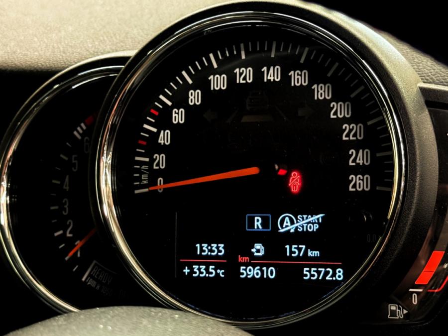 Mini Cooper 1.5 (F55) - Image 4