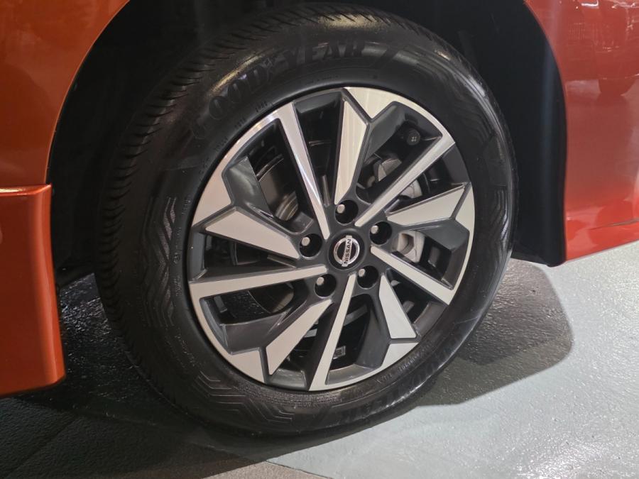 SERENA E-POWER HIGHWAY STAR VIP - Image 5