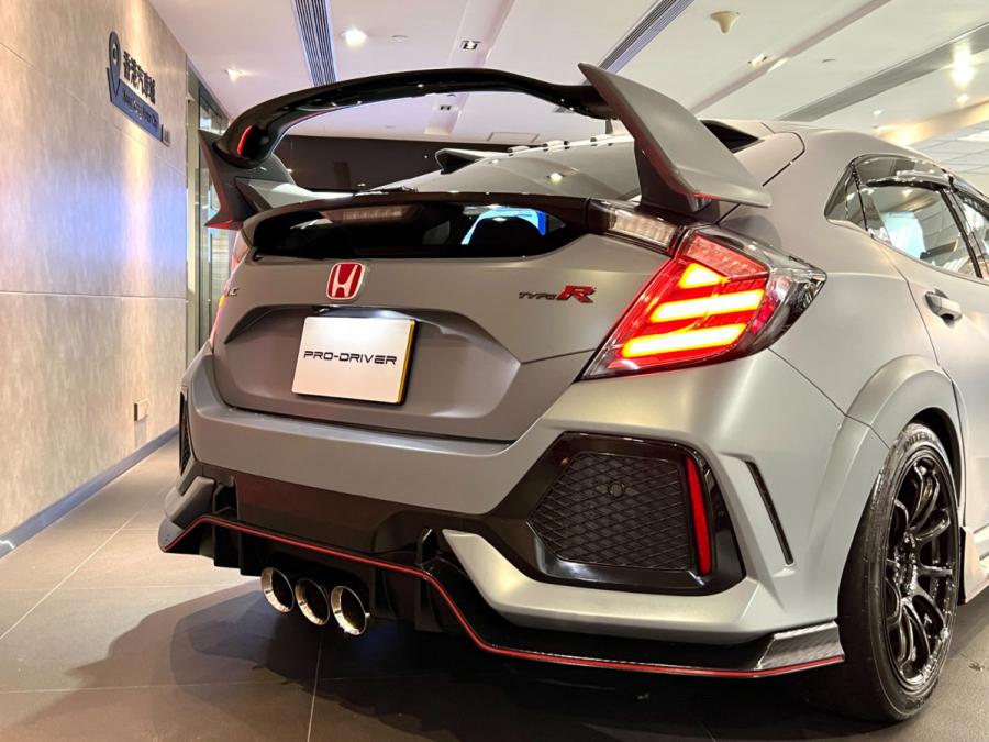 FK8 CIVIC TYPE R - Image 4