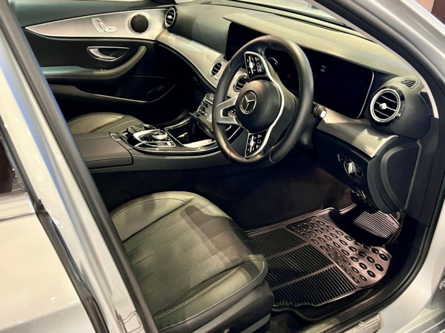 E200 AVANTGARDE - Image 2