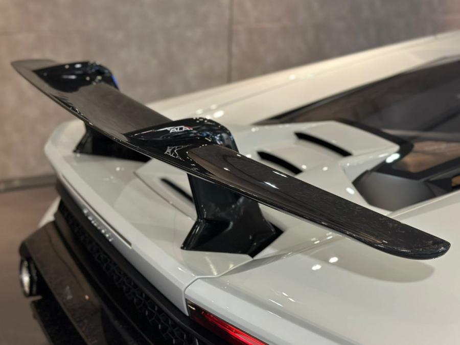 HURACAN PERFORMANTE - Image 6