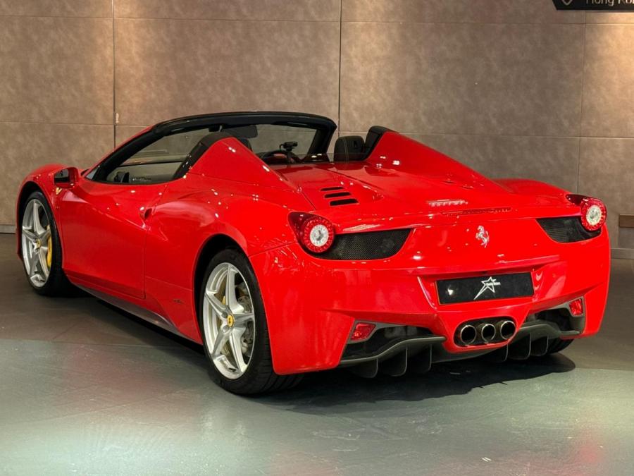 458 Spider - Image 2