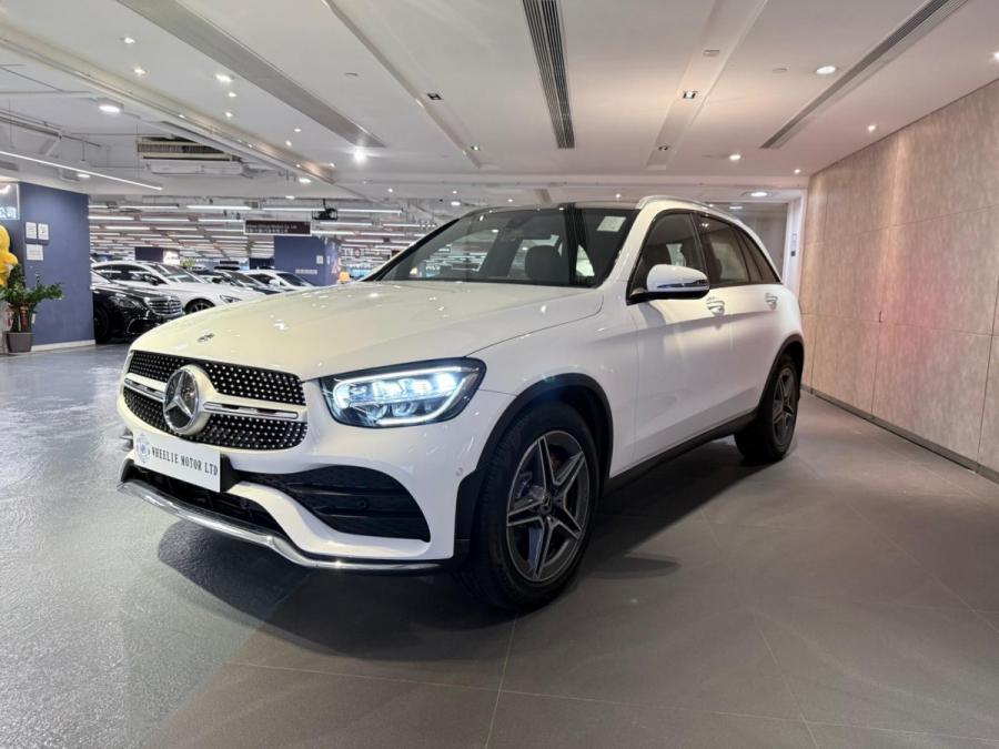 GLC300 4MATIC AMG - Image 9