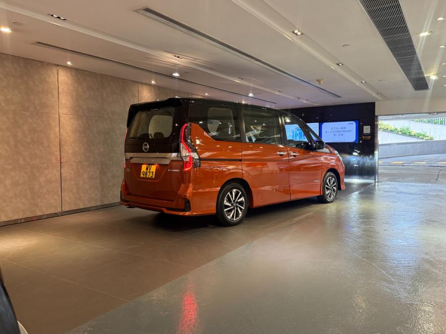 SERENA E-POWER HIGHWAY STAR VIP - Image 2