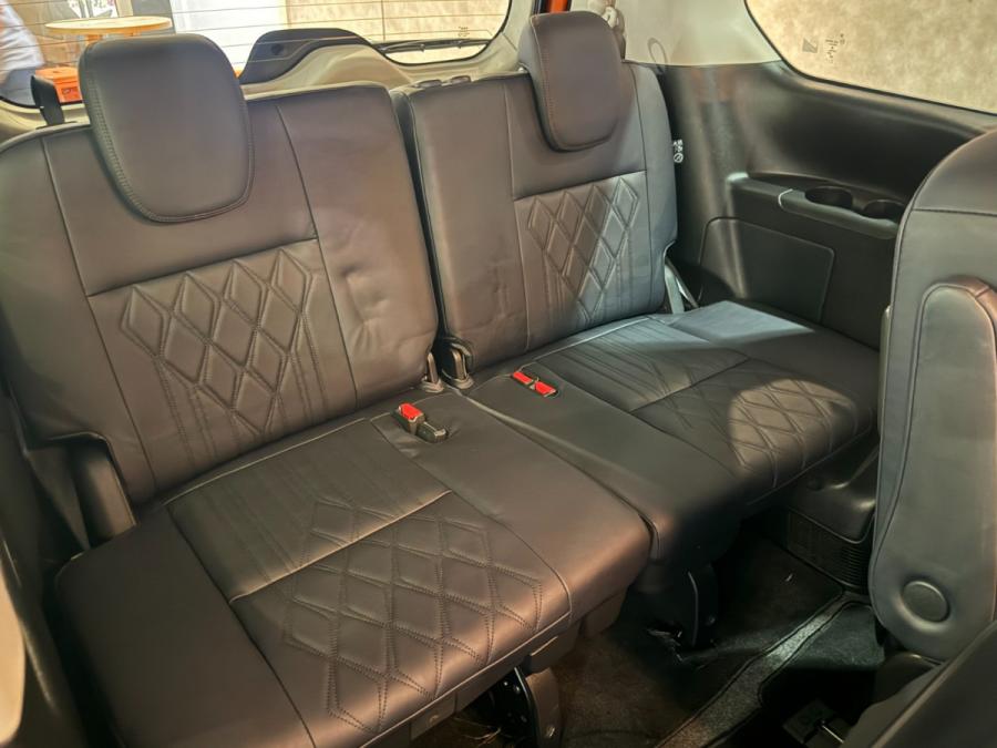 SERENA E-POWER HIGHWAY STAR VIP - Image 5