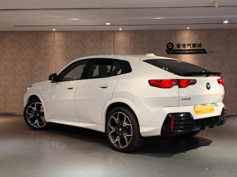 IX2 EDRIVE20 M SPORT EDITION (U10) - Image 13
