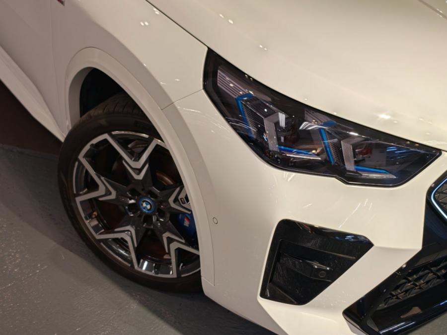 IX2 EDRIVE20 M SPORT EDITION (U10) - Image 20