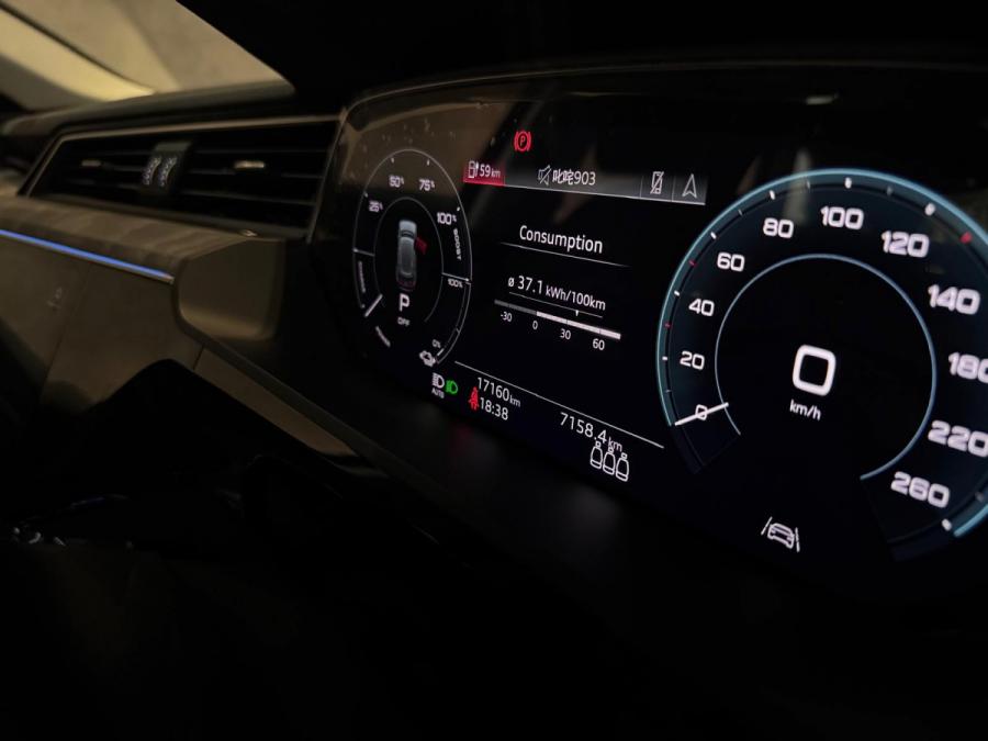 Q8 50 E-TRON - Image 6