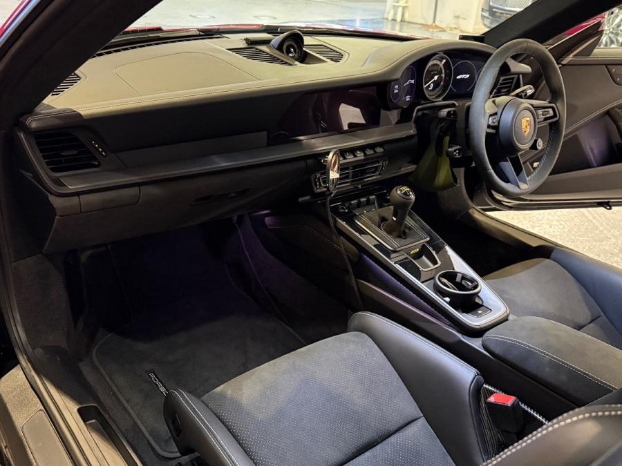 992 GT3 - Image 7