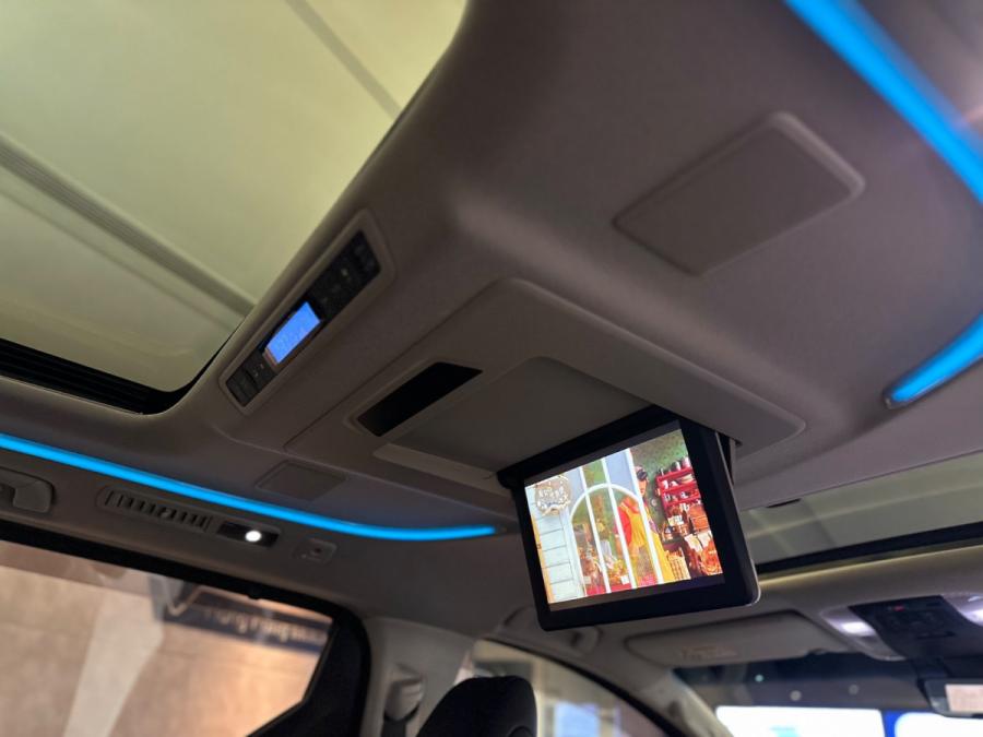 Alphard 2.5 SRC Modellista - Image 9