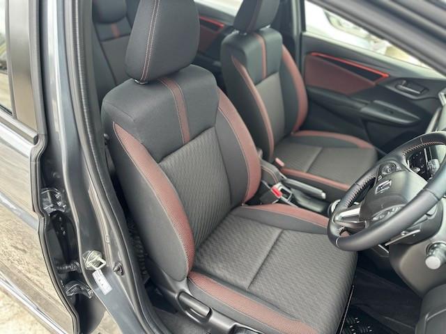 行貨JAZZ 1.5 RS FACELIFT - Image 15
