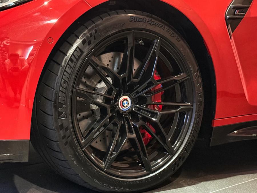 M4 COMPETITION COUPE - Image 11