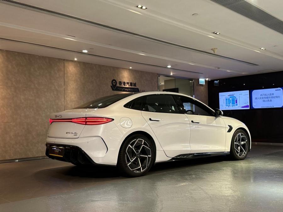 SEAL AWD Performance - Image 2
