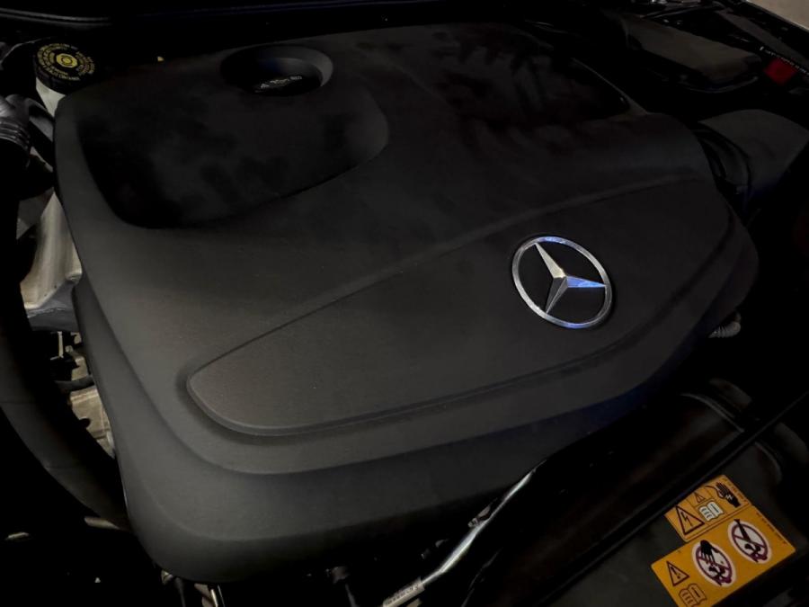 CLA250 - Image 8