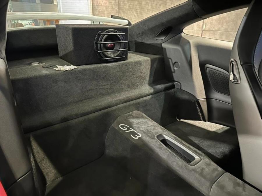 911 GT3 - Image 6