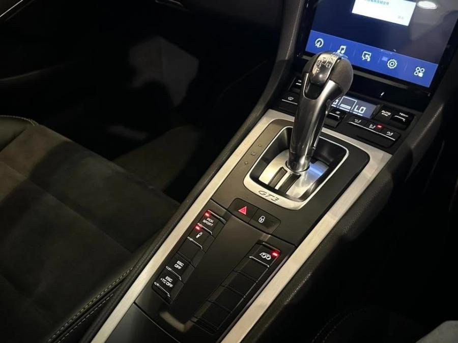 911 GT3 - Image 7