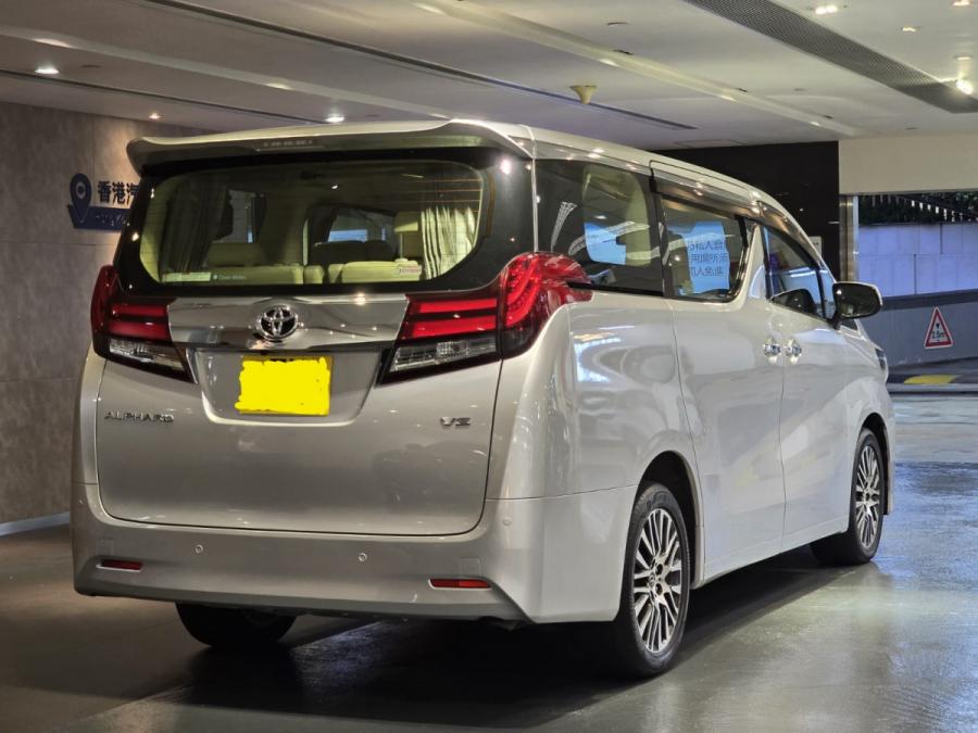 ALPHARD 3.5 - Image 3