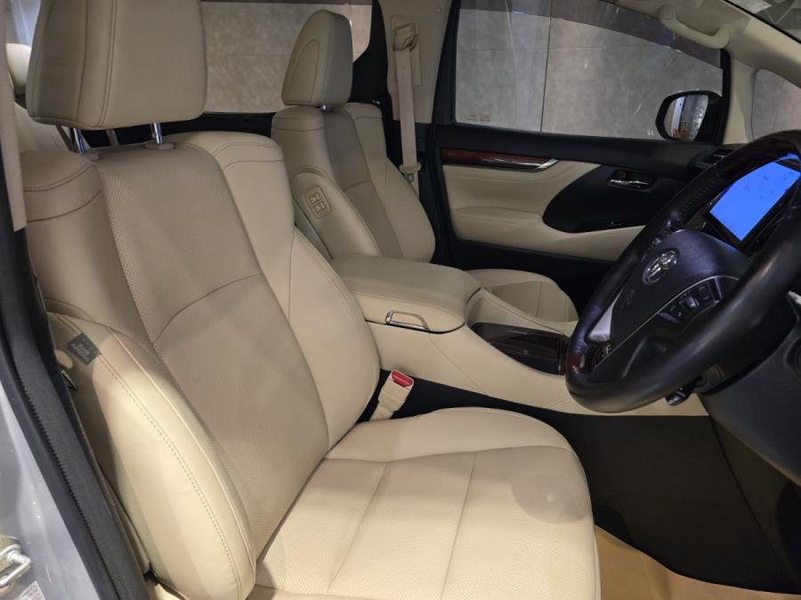 ALPHARD 3.5 - Image 6