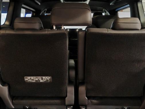 ALPHARD 40 2.5 Z - Image 10