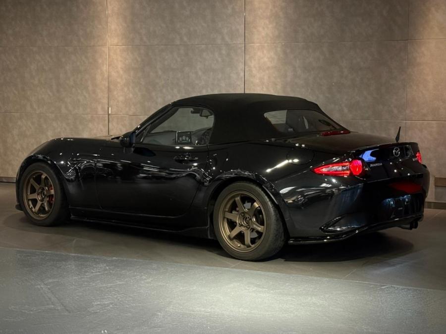 MX5 ROADSTER S - Image 4