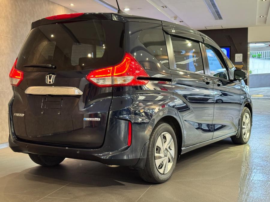 HONDA 本田 FREED HYBRID 7座
