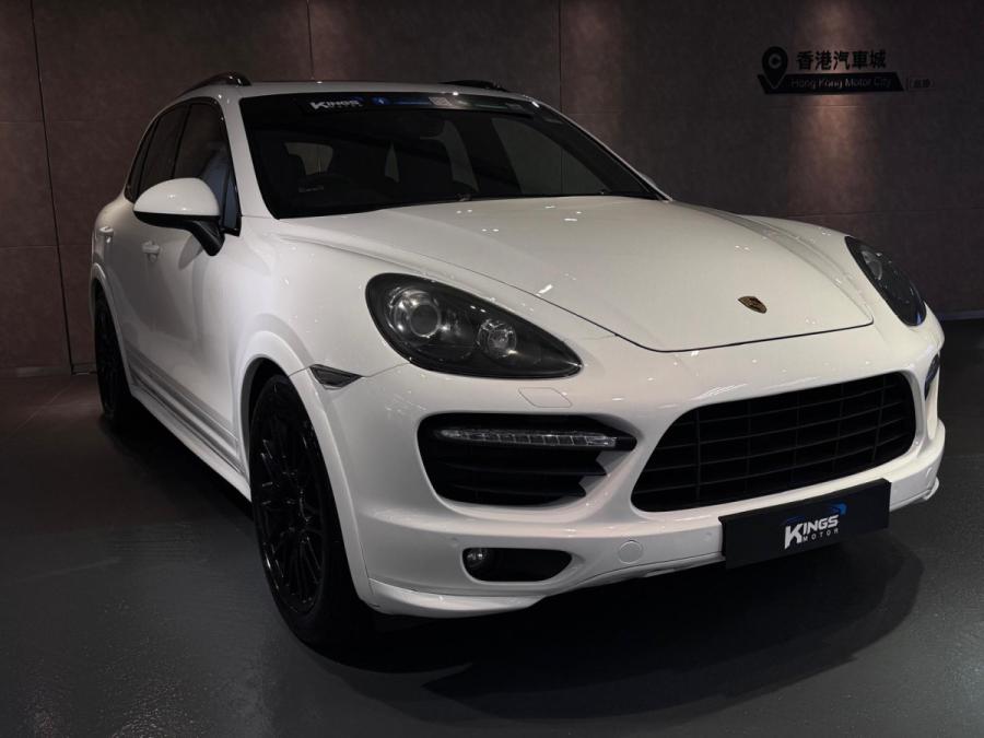 PORSCHE 保時捷 CAYENNE GTS