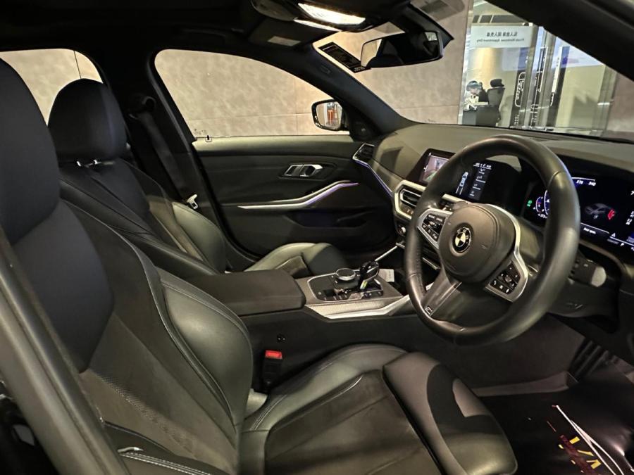 320IA SALOON M SPORT EDITION (G20) - Image 5