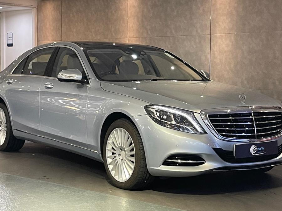 MERCEDES-BENZ S500
