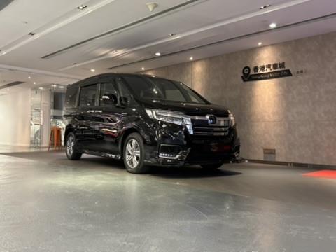 HONDA Stepwgn Hybrid EX Cool