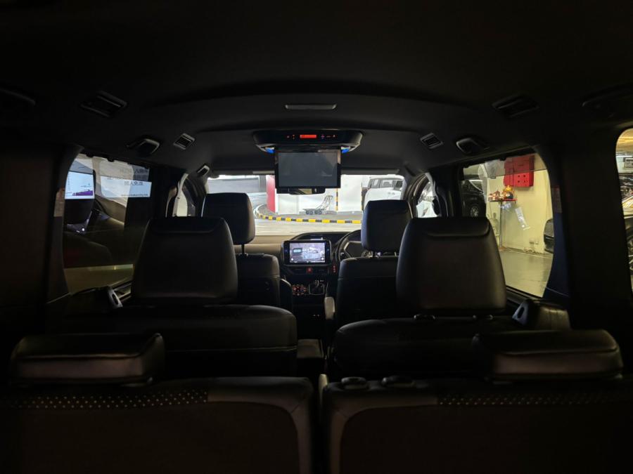 Voxy ZS Hybrid Modellista - Image 5