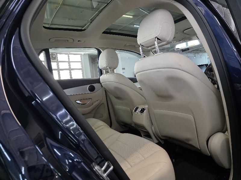 GLC250 4 MATIC - Image 10