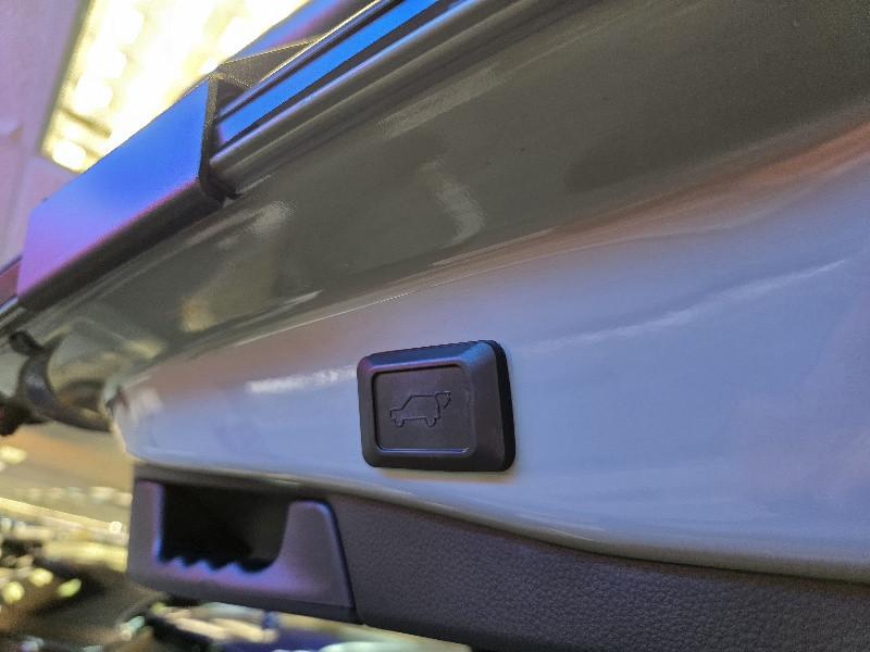 RAV4 DELUXE - Image 12