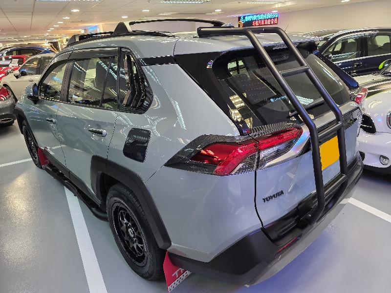 RAV4 DELUXE - Image 13