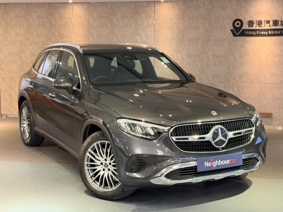 MERCEDES-BENZ GLC300