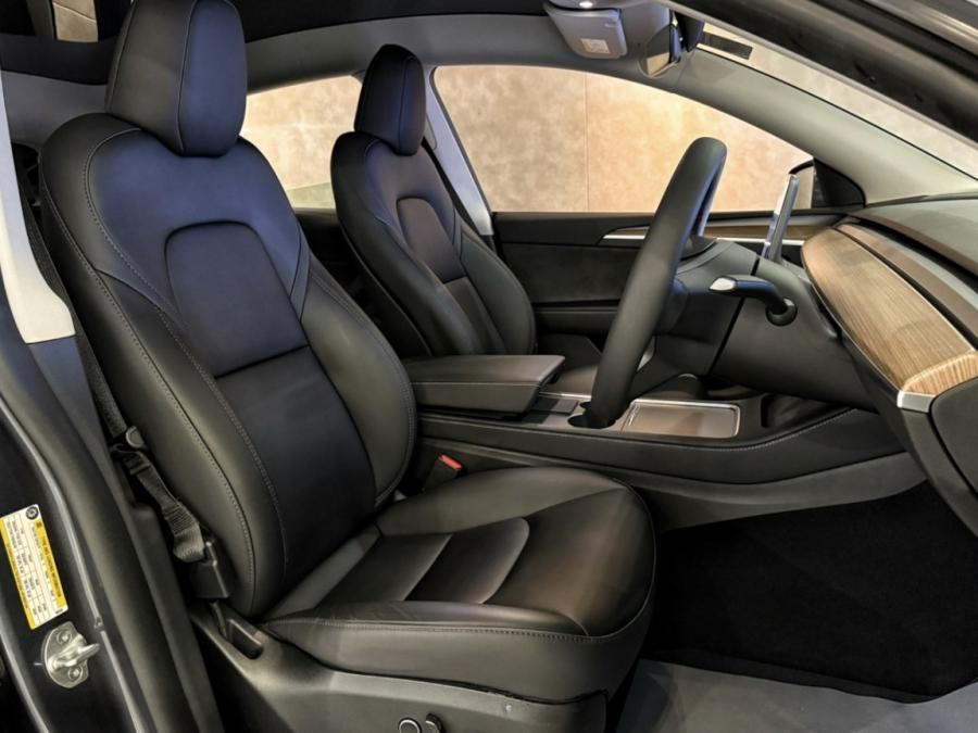 MODEL Y RWD - Image 8