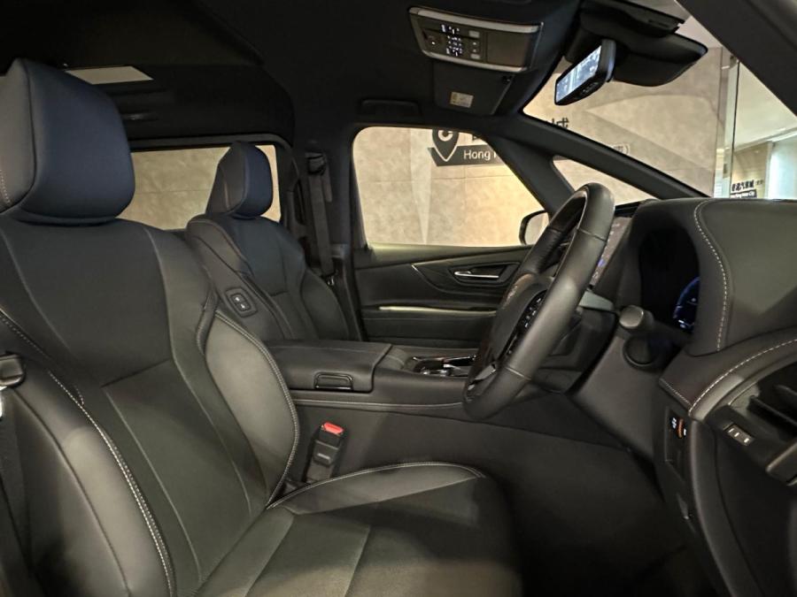 Alphard  2.5 - Image 6