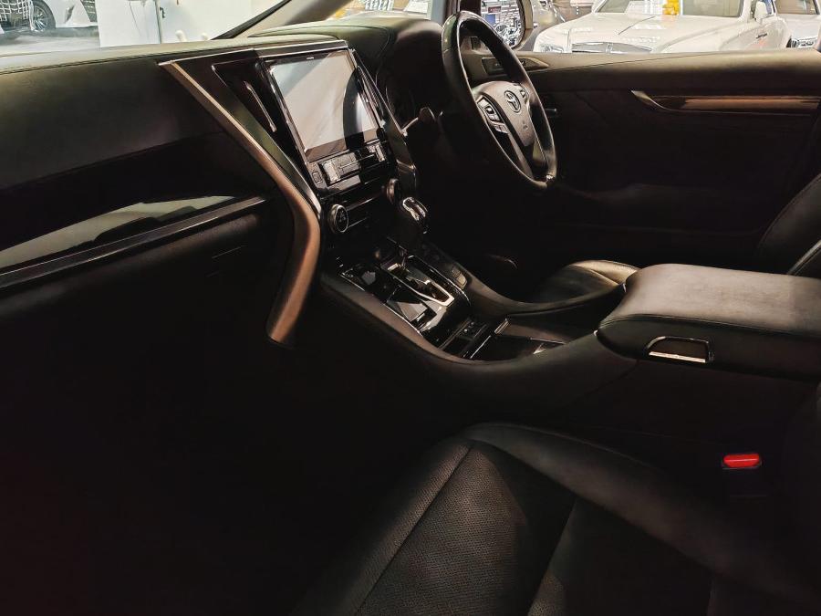 ALPHARD 3.5SC - Image 6