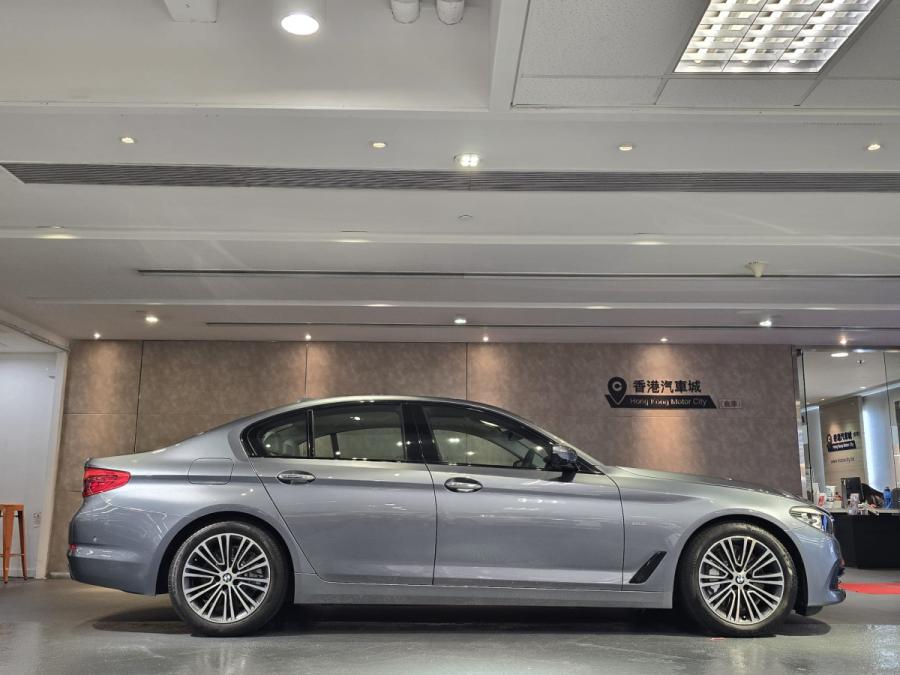 530i Sport - Image 2