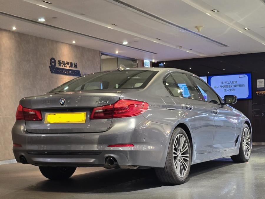 530i Sport - Image 3