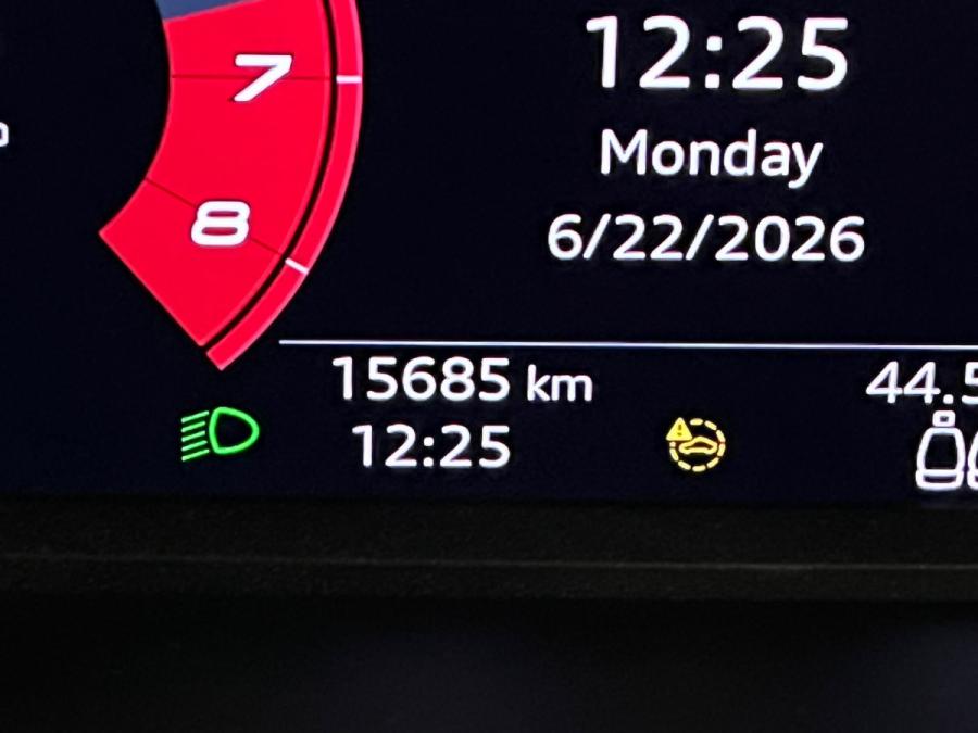 Q3 35 TFSI - Image 3
