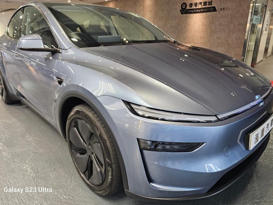 TESLA MODEL Y RWD