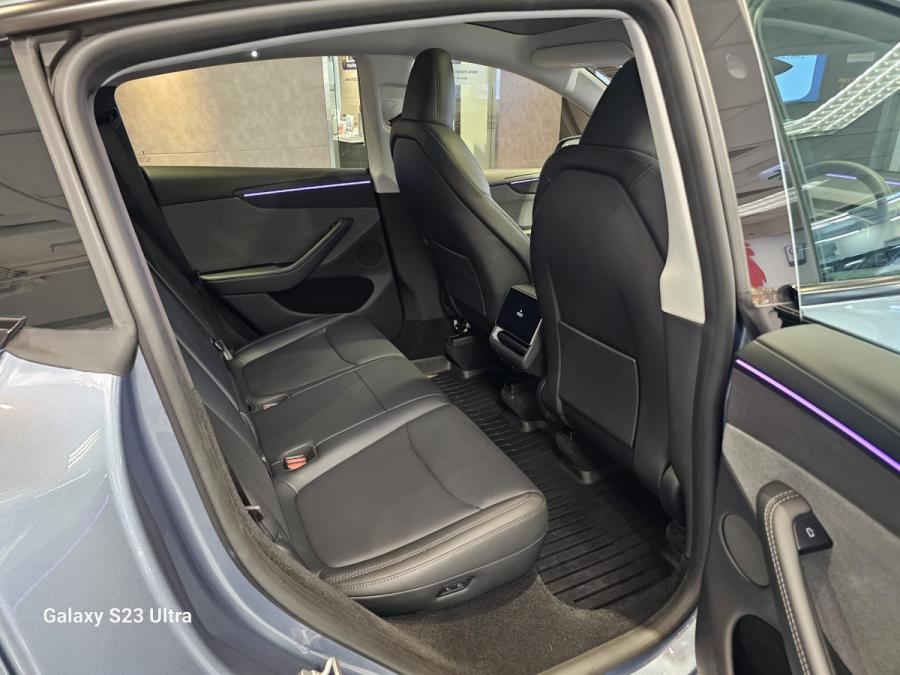MODEL Y RWD - Image 5